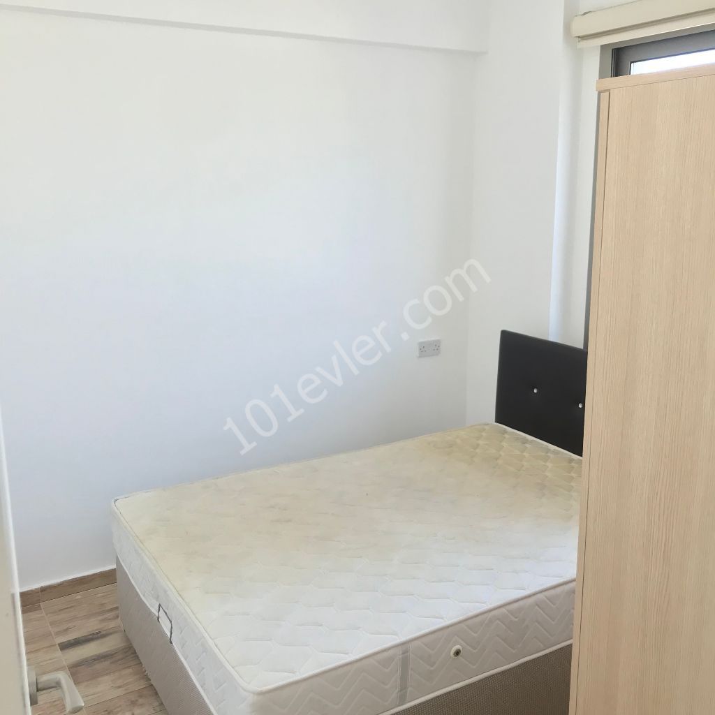 Flat To Rent in Girne Merkez, Kyrenia