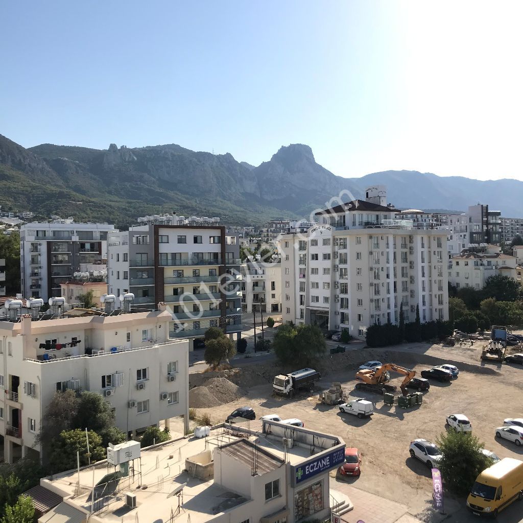 Flat To Rent in Girne Merkez, Kyrenia