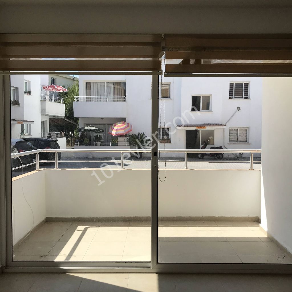 Flat To Rent in Doğanköy, Kyrenia