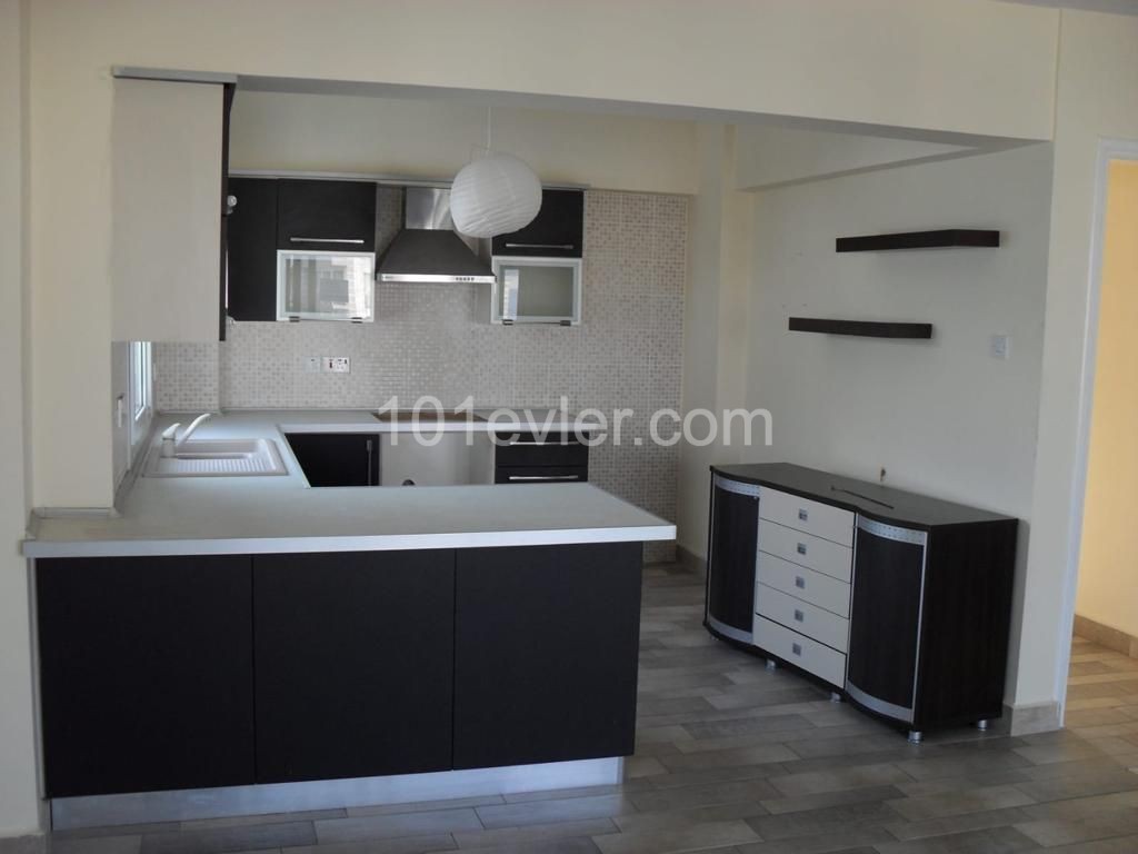 Penthouse Mieten in Girne Merkez, Kyrenia