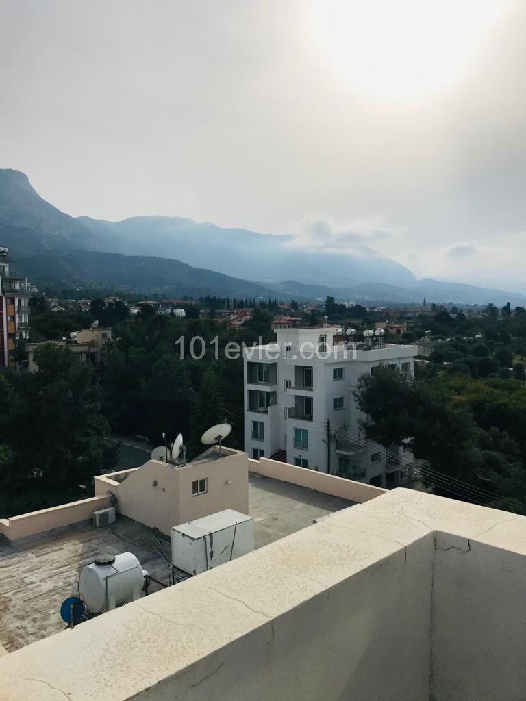 Penthouse Mieten in Girne Merkez, Kyrenia