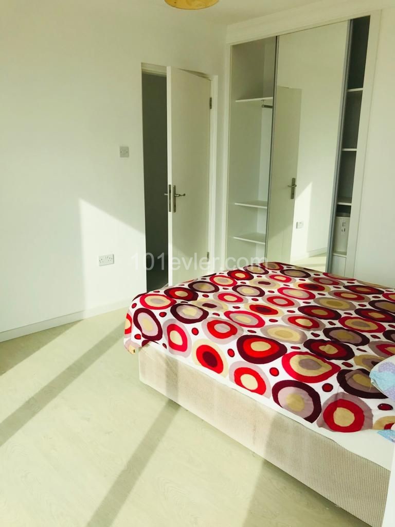 GİRNE MERKEZ'DE 2+1 KİRALIK PENTHOUSE