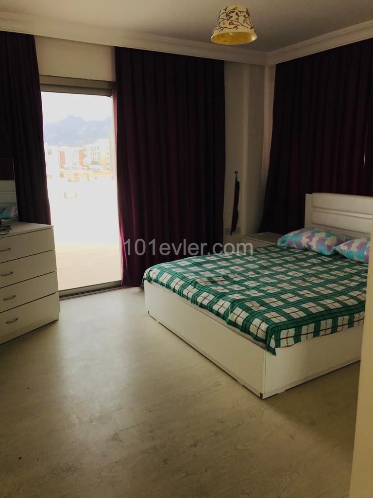 Penthouse Mieten in Girne Merkez, Kyrenia