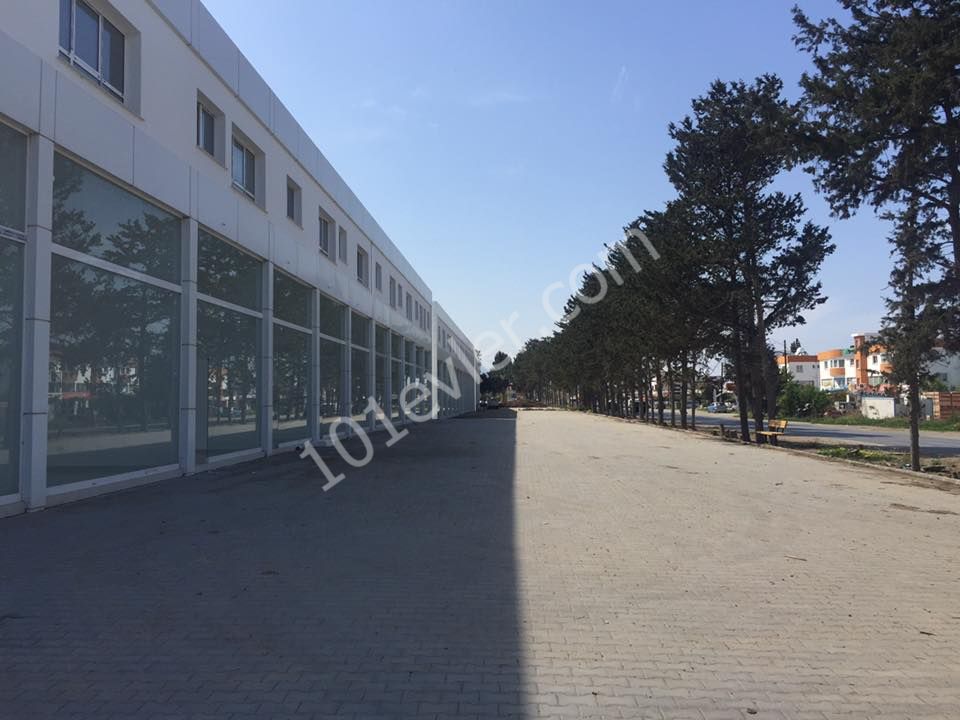 New parade of shops available to rent in Ozankoy very close to the Cratos hotel