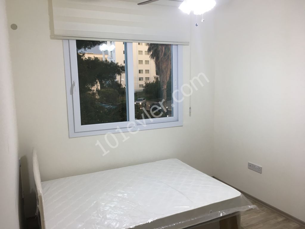 GİRNE MERKEZDE SATILIK 2+1 TÜRK KOÇANLI DAİRE