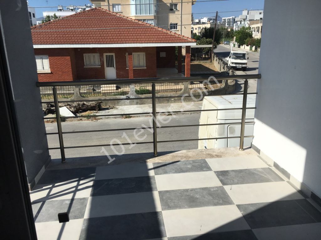 Penthouse Kaufen in Gönyeli, Nikosia