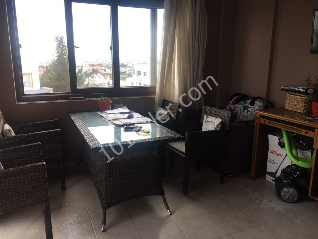 Hamitköy’de 3+1 Eşyalı Aylık Kiralı Penthouse Daire 400 STG