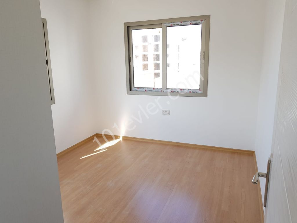 Girne Merkez’de 1+1 Satılık Daire 65000 STG