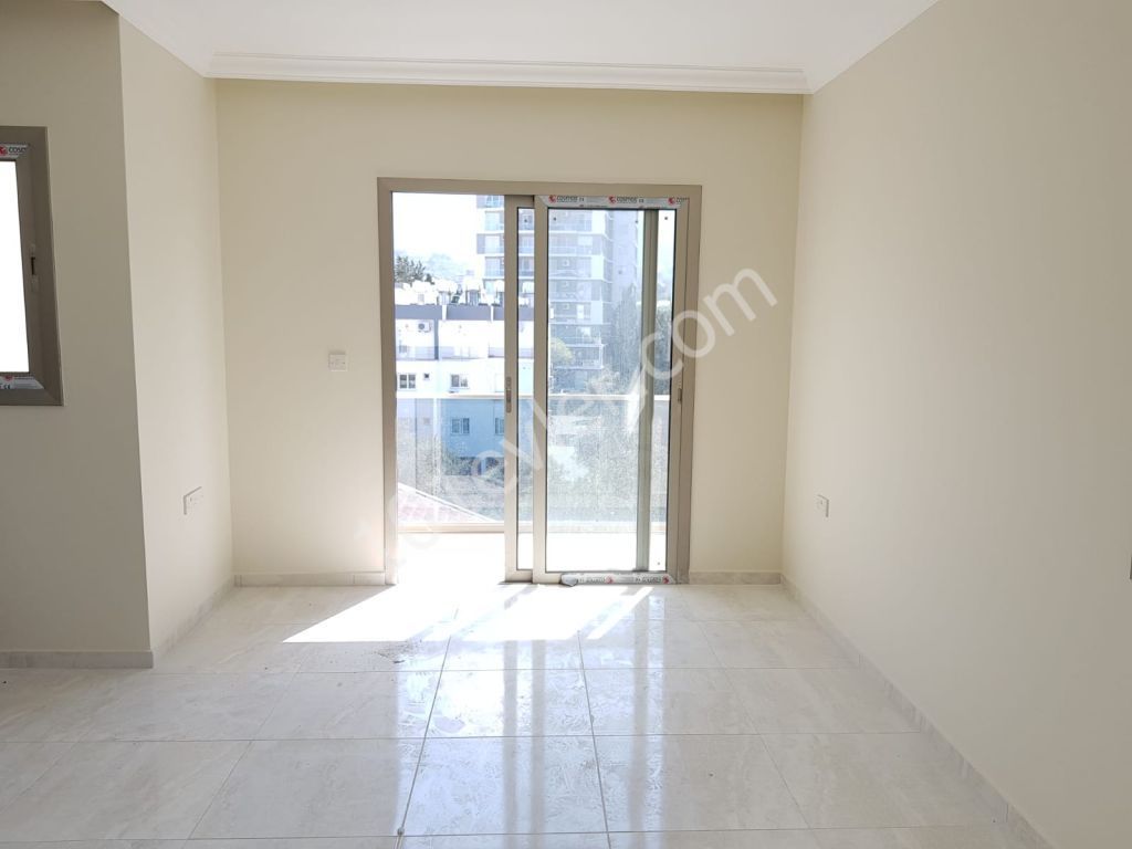 Girne Merkez’de 1+1 Satılık Daire 65000 STG