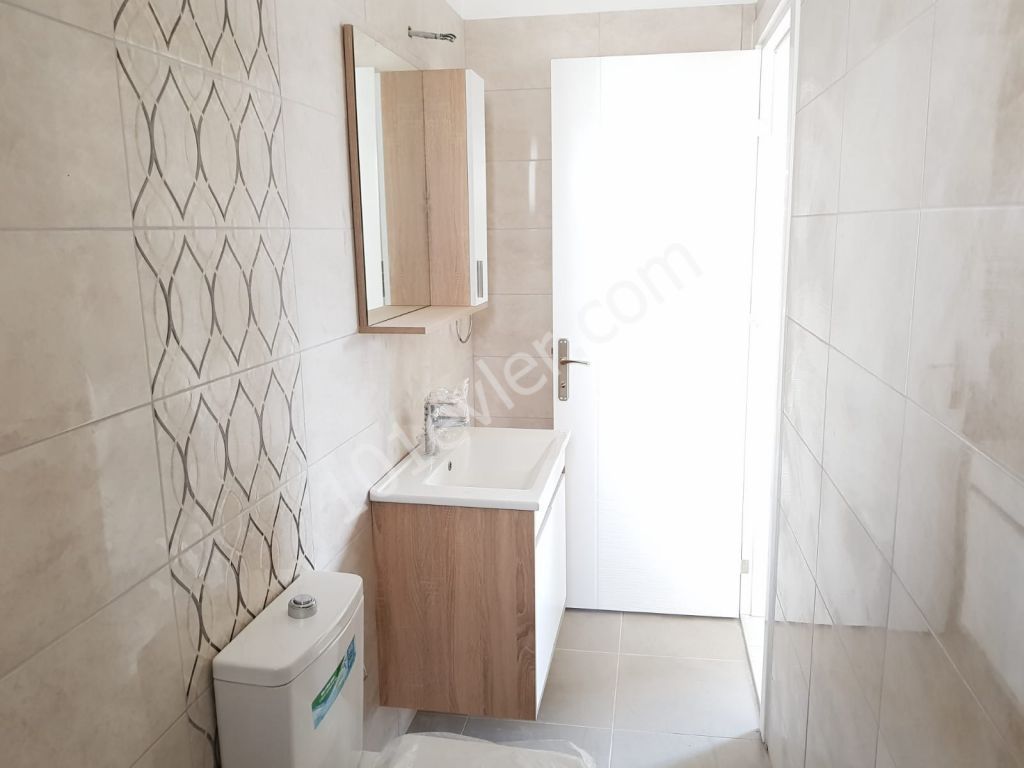 Girne Merkez’de 1+1 Satılık Daire 65000 STG