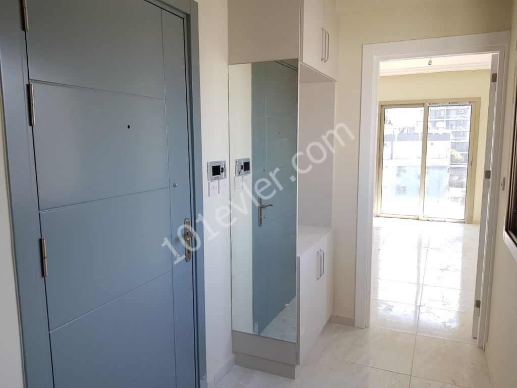 Girne Merkez’de 1+1 Satılık Daire 65000 STG