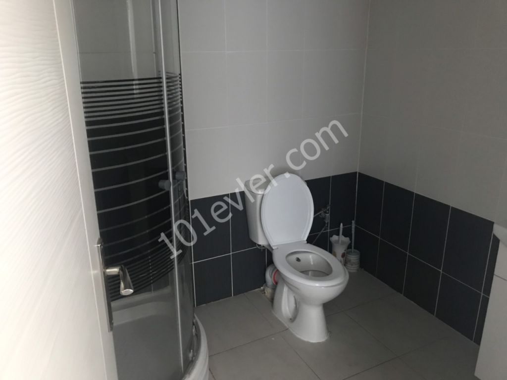 Lefkoşa Kumsal’da 2+1 Ful Eşyalı Aylık Ödemeli Kiralık Daire 1900 TL