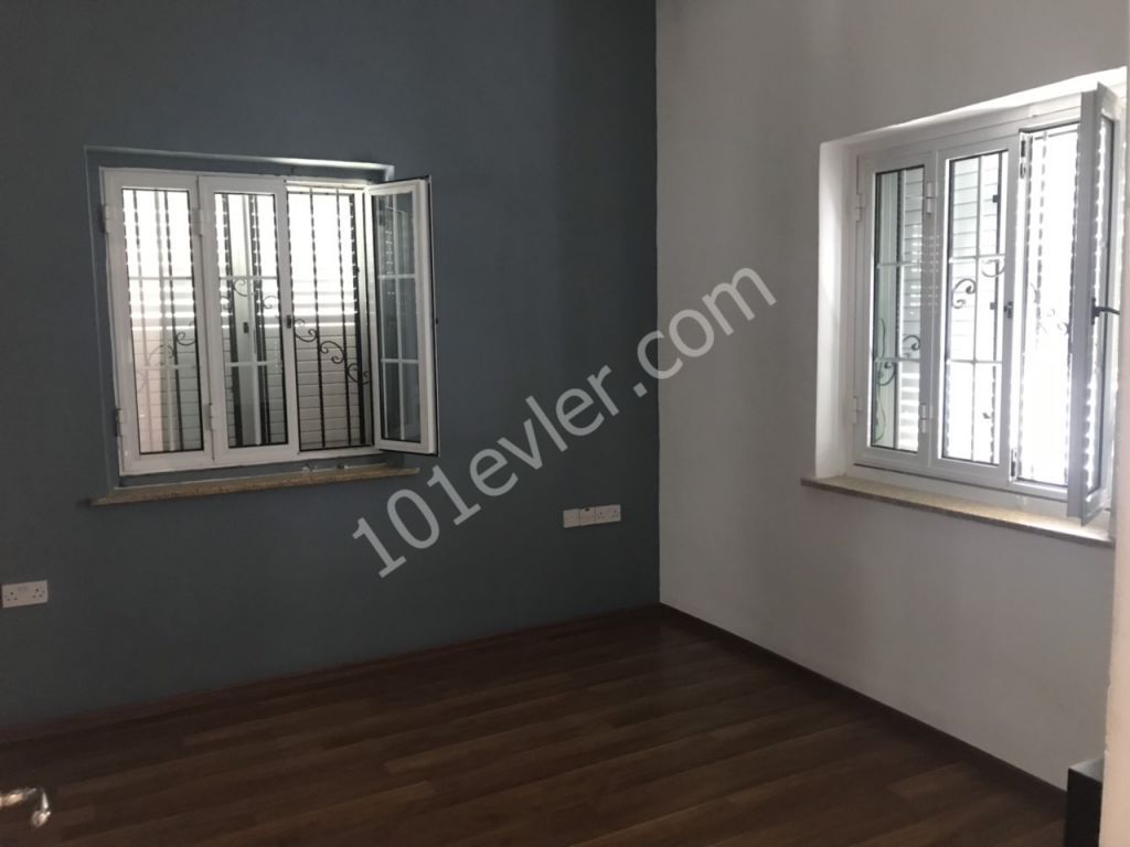 Köşlüçiftlik’de Müstakil Kiralık 3+1 Eşyasız Aileye Kiralık 450 STG