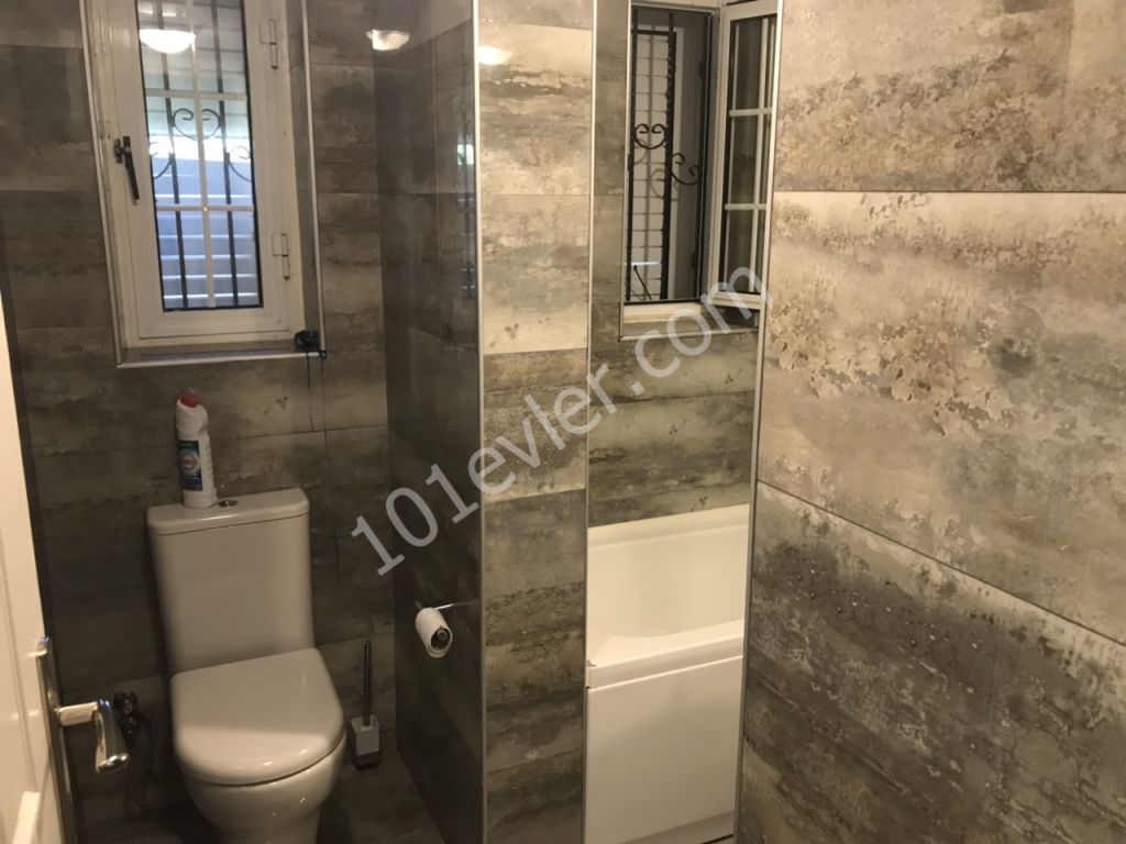 Köşlüçiftlik’de Müstakil Kiralık 3+1 Eşyasız Aileye Kiralık 450 STG