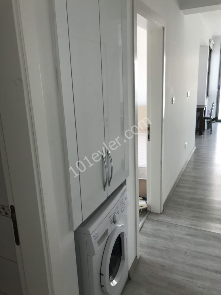 Lefkoşa Yenişehir’de 2+1 Ful Eşyalı Aylık Ödemeli Daire 2350 TL