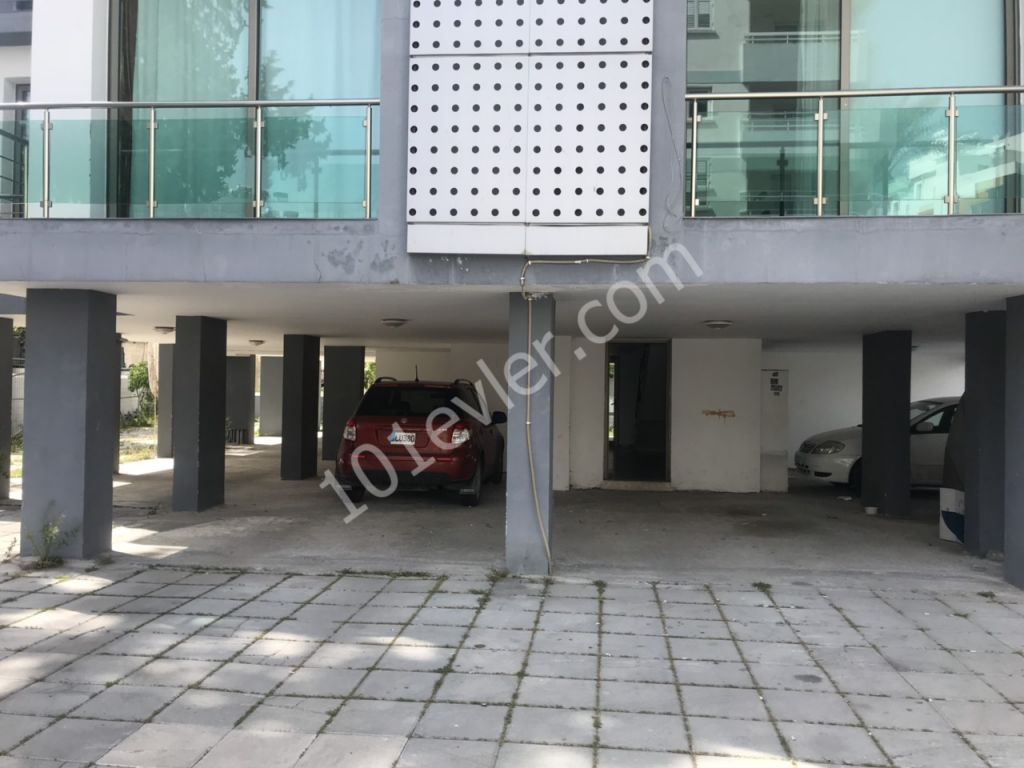 Lefkoşa Yenişehir’de 2+1 Ful Eşyalı Aylık Ödemeli Daire 2350 TL