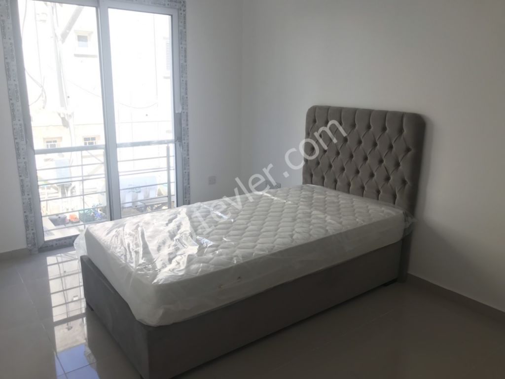 K.Kaymaklı'da Duraklara yakın 2+1 Eşyalı Kiralık Daire 2600 TL