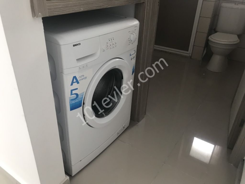 K.Kaymaklı'da Duraklara yakın 2+1 Eşyalı Kiralık Daire 2600 TL