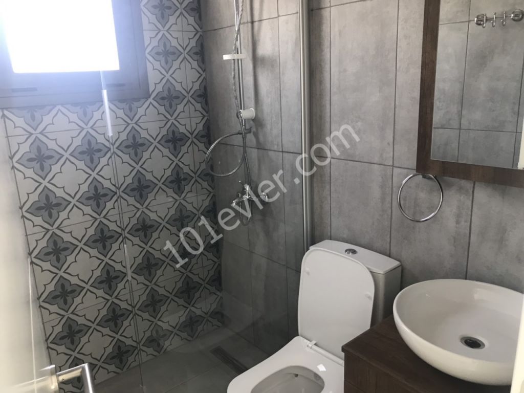 Lefkoşa Yenişehir'de 2+1 80 m2 Satılık Daire 55.000 STG