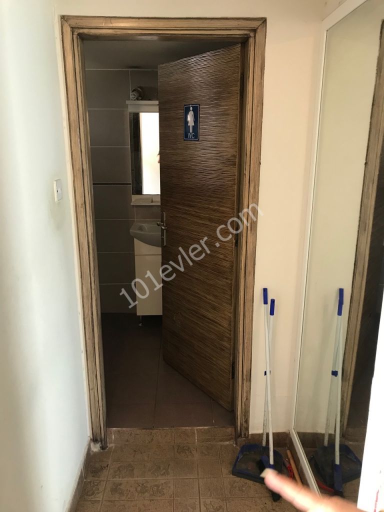 Ortaköy'de 110 m2 Devren Kiralık İşyeri Meyhane 100.000 TL