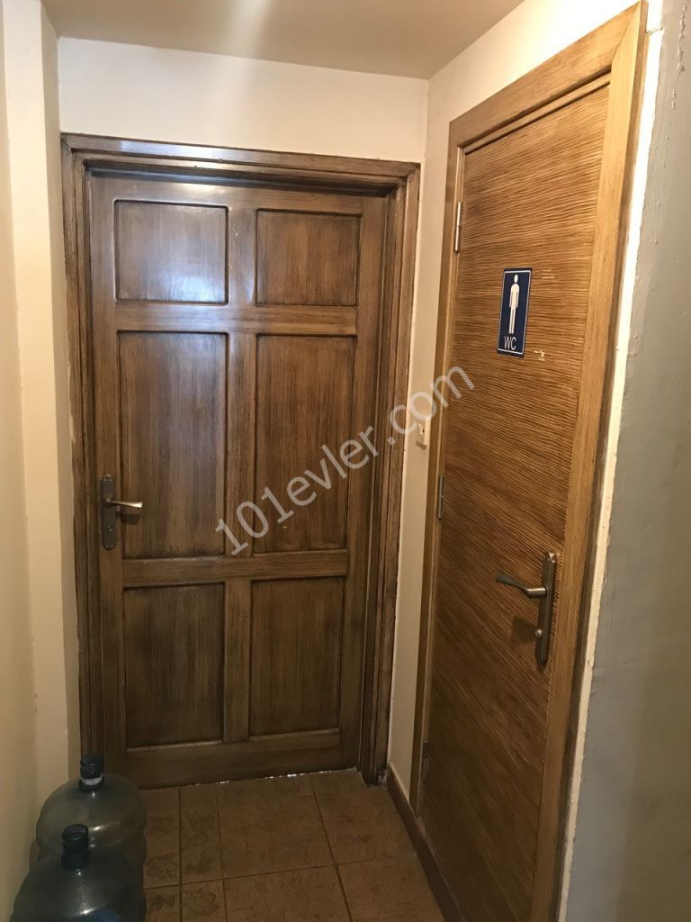 Ortaköy'de 110 m2 Devren Kiralık İşyeri Meyhane 100.000 TL