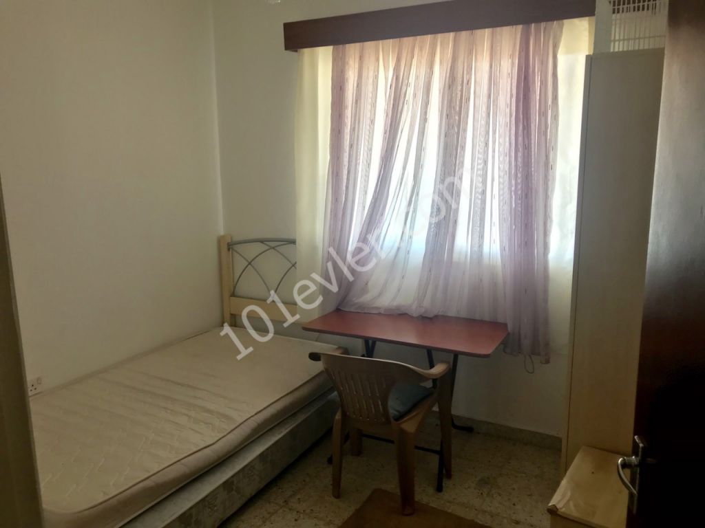 Lefkoşa Ortaköy'de Duraklara Yakın 3+1 Yıllık Ödemeli Kiralık Daire 2000 TL