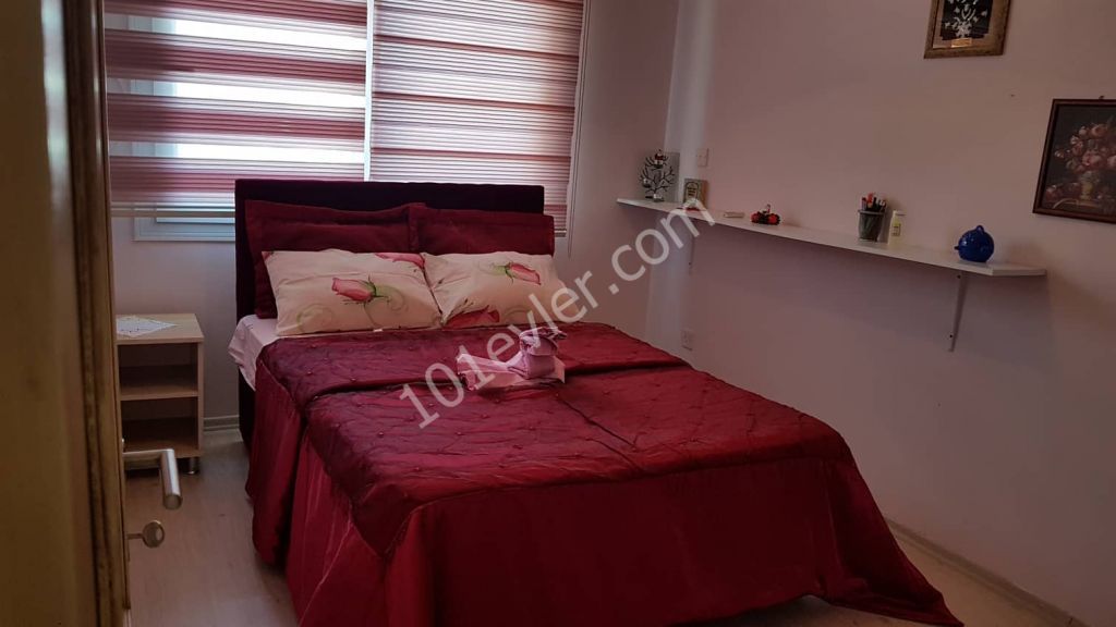 Flat To Rent in Girne Merkez, Kyrenia