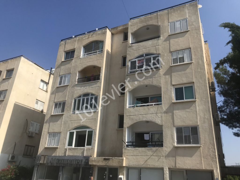 Lefkoşa Kermiya Sosyal Konutlarda 3+1 110 m2 Satılık Daire 39.000 STG