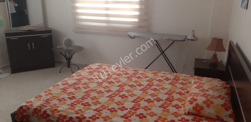 K.Kaymaklıda 3+2 Yıllık Ödemeli Ful Eşyalı Kiralık Daire 2500 TL