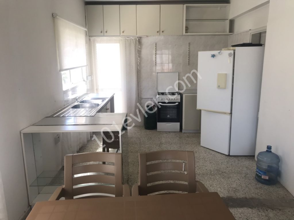 Gönyeli Yenikentde 2+1 Eşyalı Aylık Ödemeli Kiralık Daire 240 stg