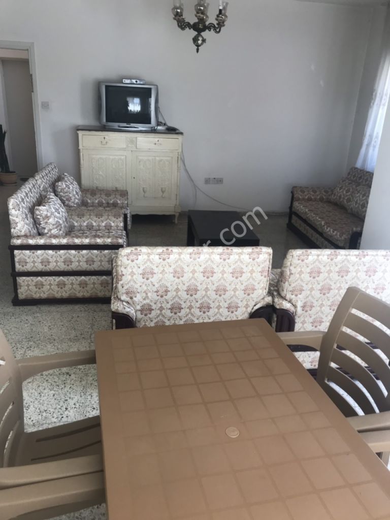 Gönyeli Yenikentde 2+1 Eşyalı Aylık Ödemeli Kiralık Daire 240 stg