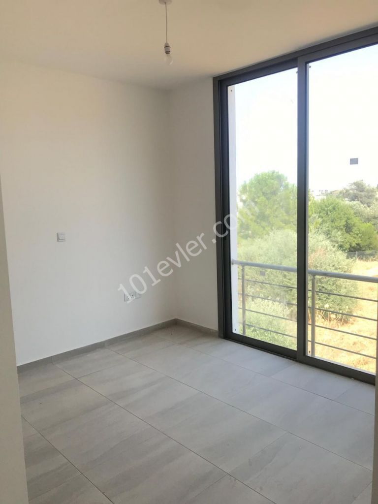 Girne Zeytinlik'de 2+1 Satılık Penthouse 85000 STG