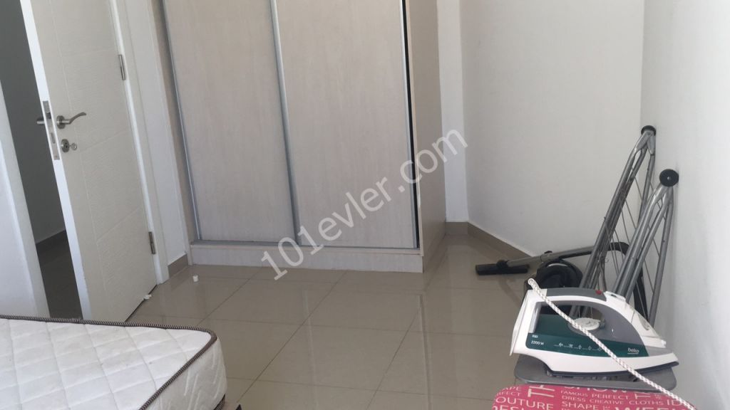 Gönyeli Merkez'de 2+1 Eşyalı  Kiralık Daire 300-GBP