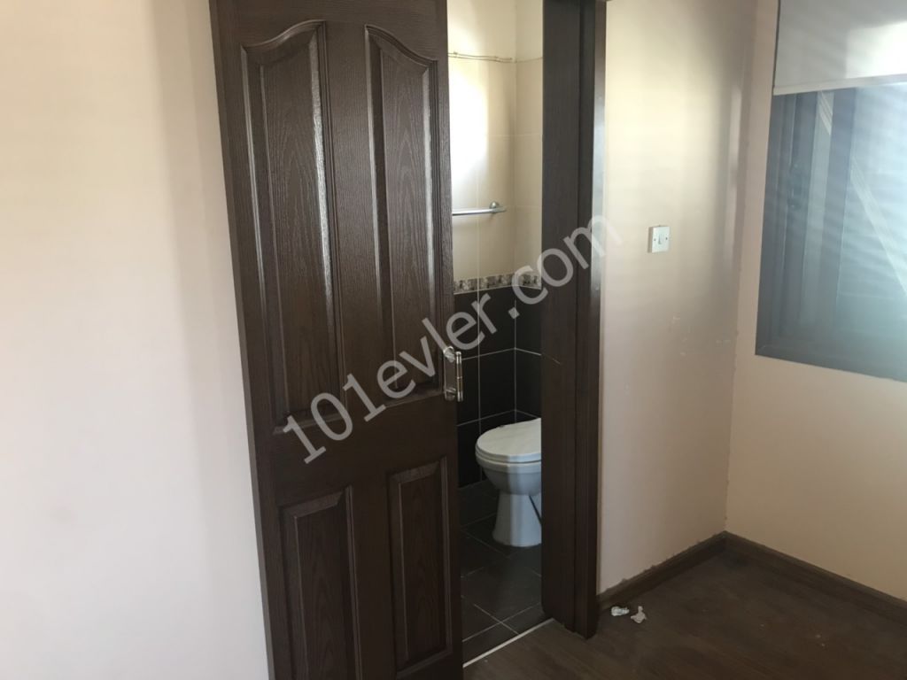 Lefkoşa Marmara Bölgesinde 2+1 Türk Malı Satılık Daire 55.000 STG