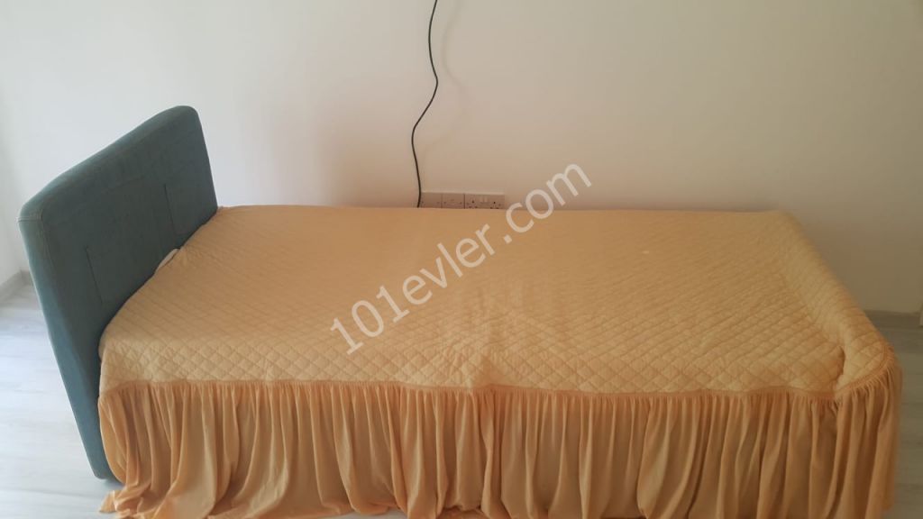 Lefkoşa Gönyelide 2+1 Yeni Sıfır Eşyalı Kiralık Daire 300 STG