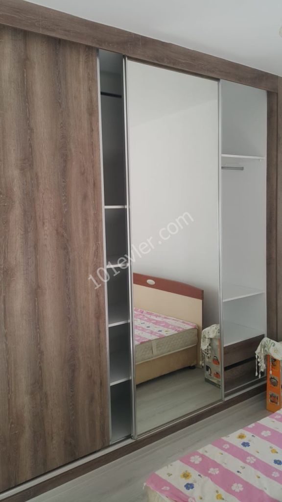 Lefkoşa Gönyelide 2+1 Yeni Sıfır Eşyalı Kiralık Daire 300 STG