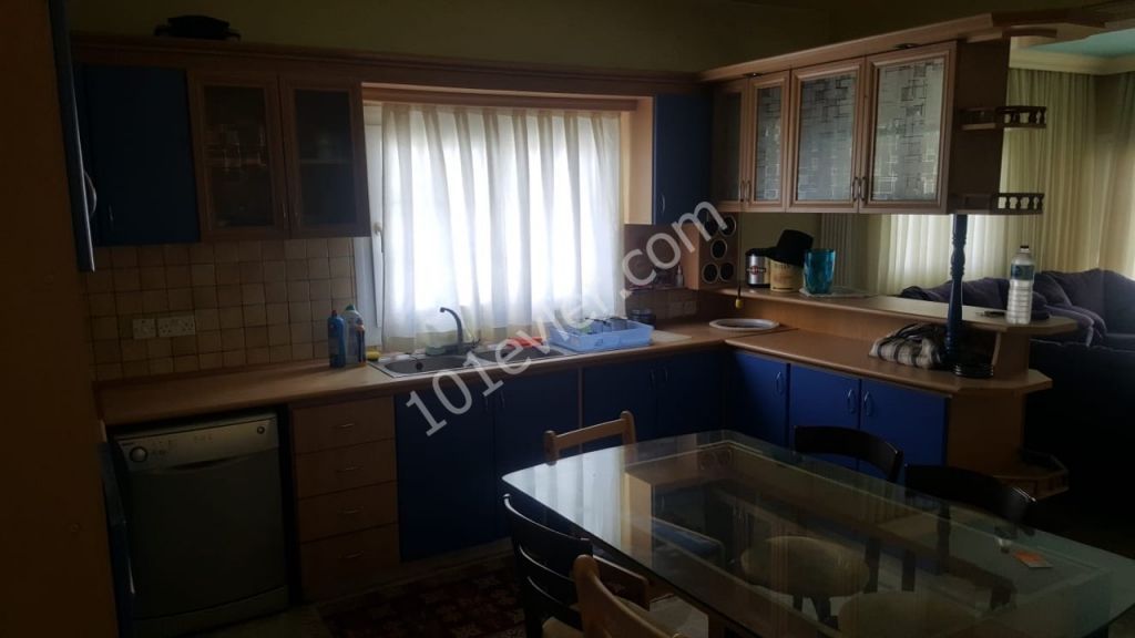 Lefkoşa Gönyeli'de 3+1 Eşyalı Kiralık Daire 2000 TL