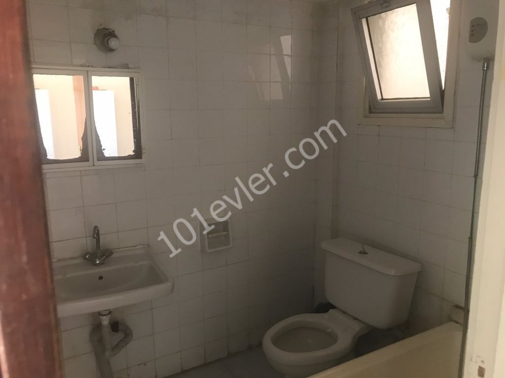 Lefkoşa Kermiya Sosyal Konutlarda 2+1 Satılık Daire 31,500 STG