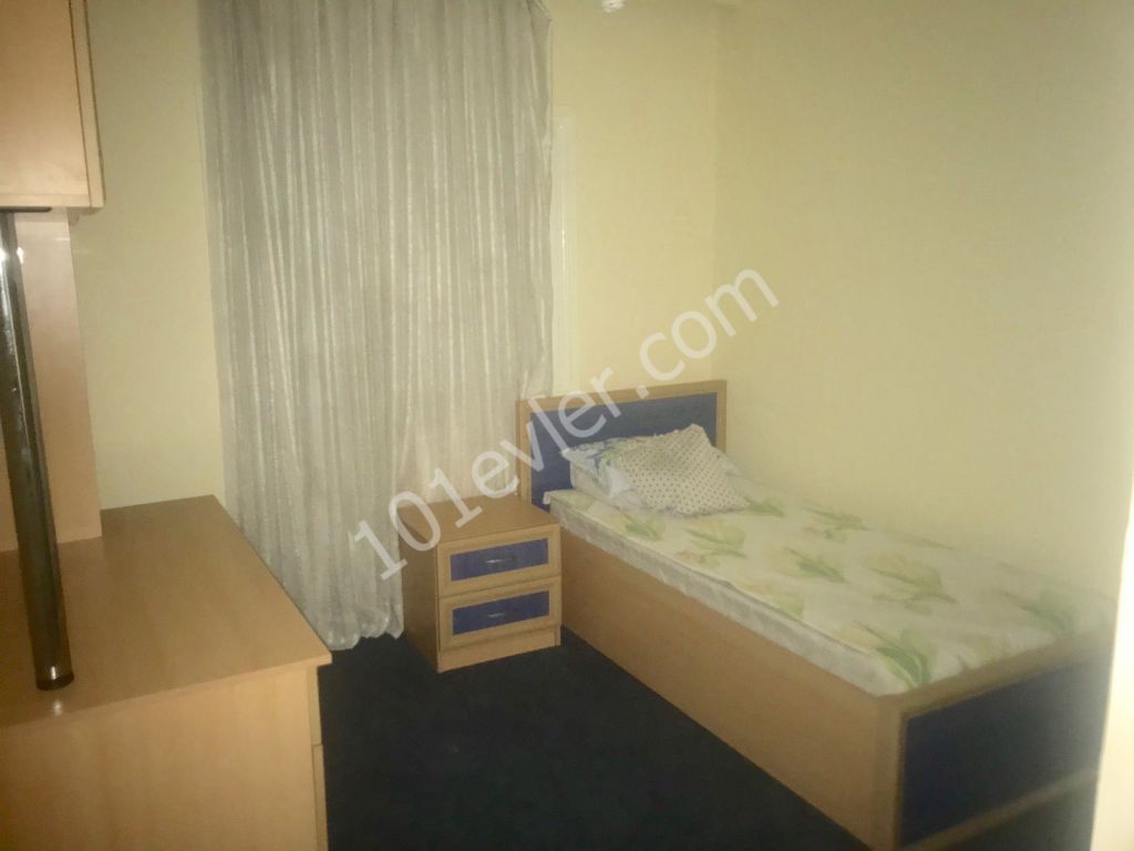 Lefkoşa Ortaköyde 3+1 Eşyalı Kiralık Daire 350 STG