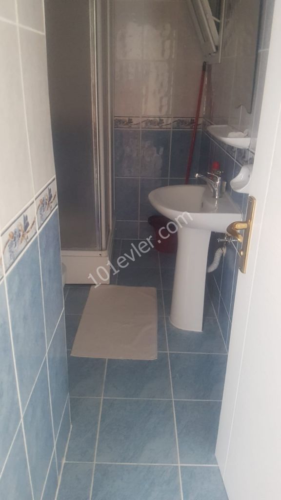 Girne Merkez'de 2+1 Eşyalı Kiralık Daire 2800 TL