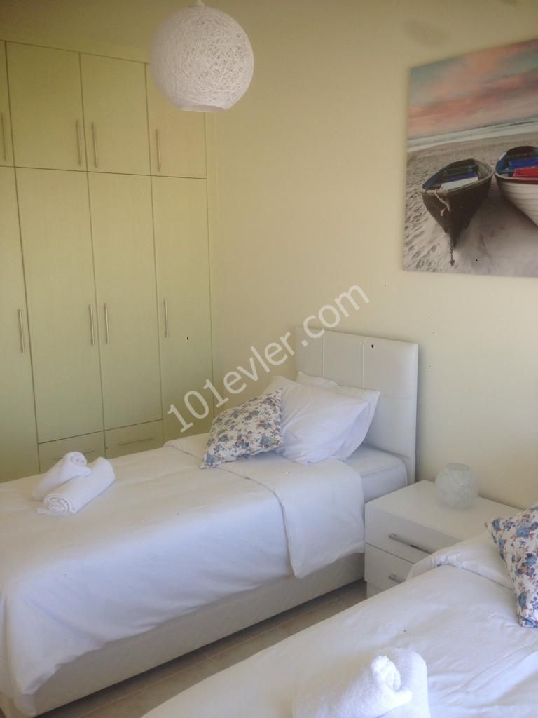 İskele'de 2+1 Eşyalı Satılık Penthouse 65000 STG