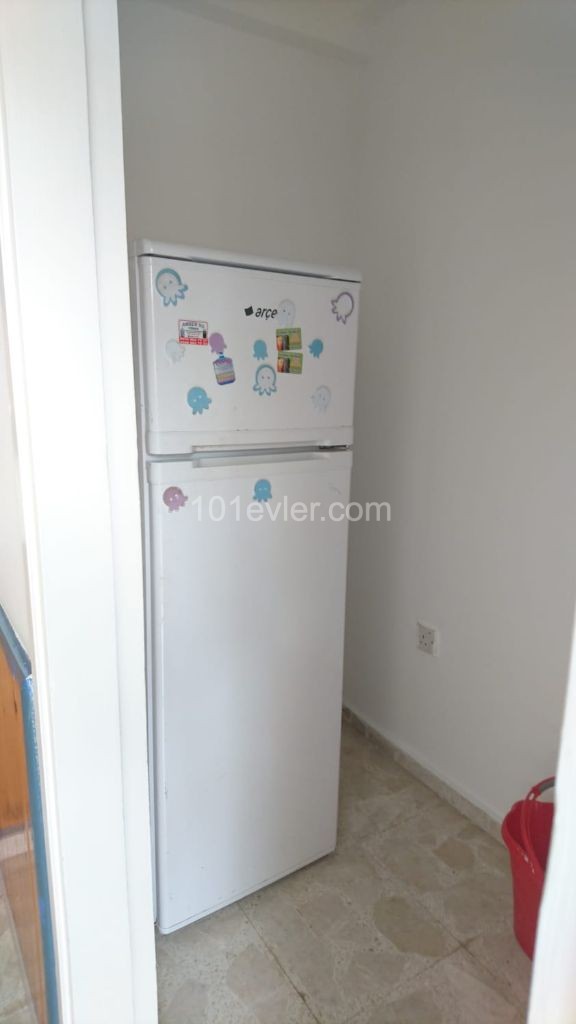 Lefkoşa Gönyeli'de 3+1 Eşyalı Aylık Ödemeli Zemin Kat Kiralık Daire 2500 TL