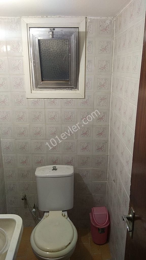 Gönyeli Yenikent'de 3+1 Eşyalı Kiralık Daire 300 STG