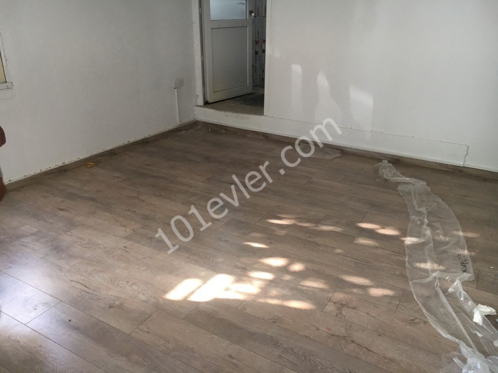 Gönyeli Yenikentde Kiralık İşyeri Dükkan 350 STG