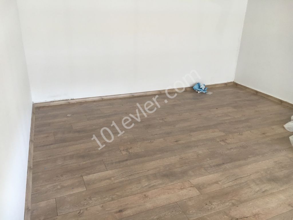 Gönyeli Yenikentde Kiralık İşyeri Dükkan 350 STG