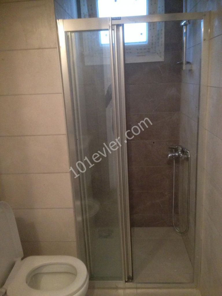 Girne Merkez'de 2+1 Eşyalı Kiralık Daire 350 STG