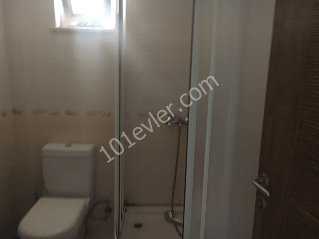 Lefkoşa Ortaköy'de 2+1 Eşyalı Yıllık Ödemeli Kiralık Daire 1800 TL