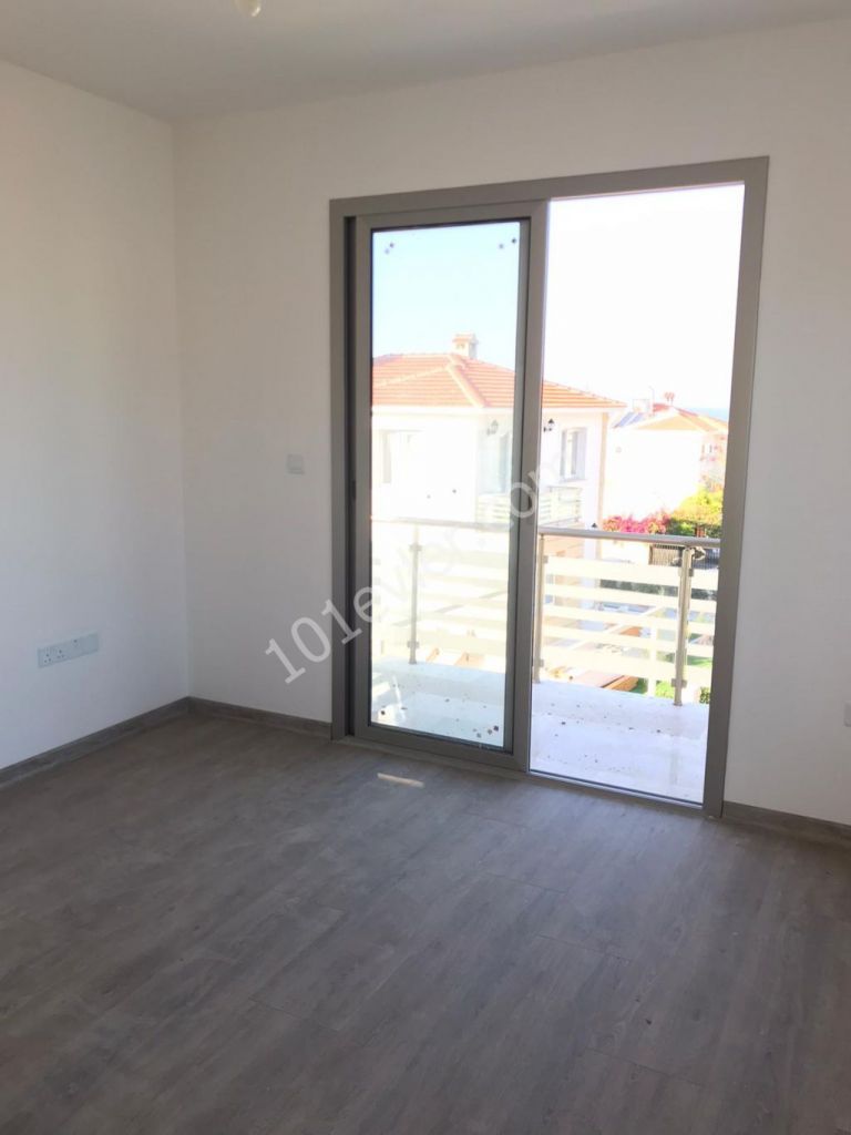 Girne Alsancak'da 4+1 Satılık Villa 235000 STG