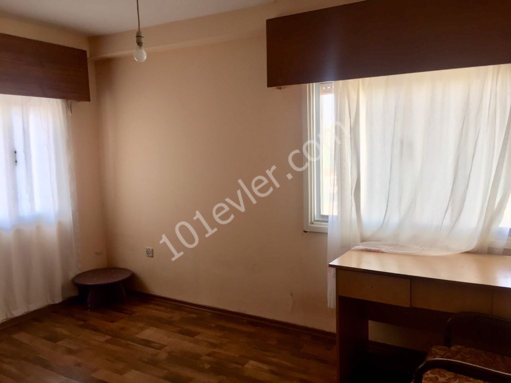 Flat For Sale in Kumsal, Nicosia