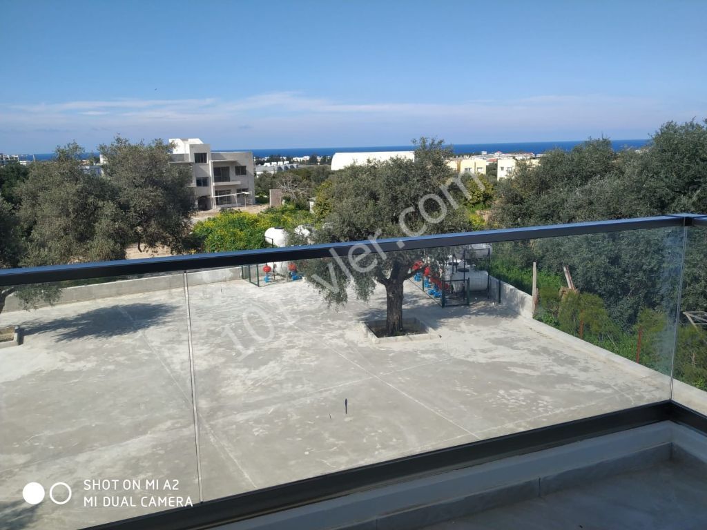 Girne Zeytinlikde 1+1 Satılık Daireler